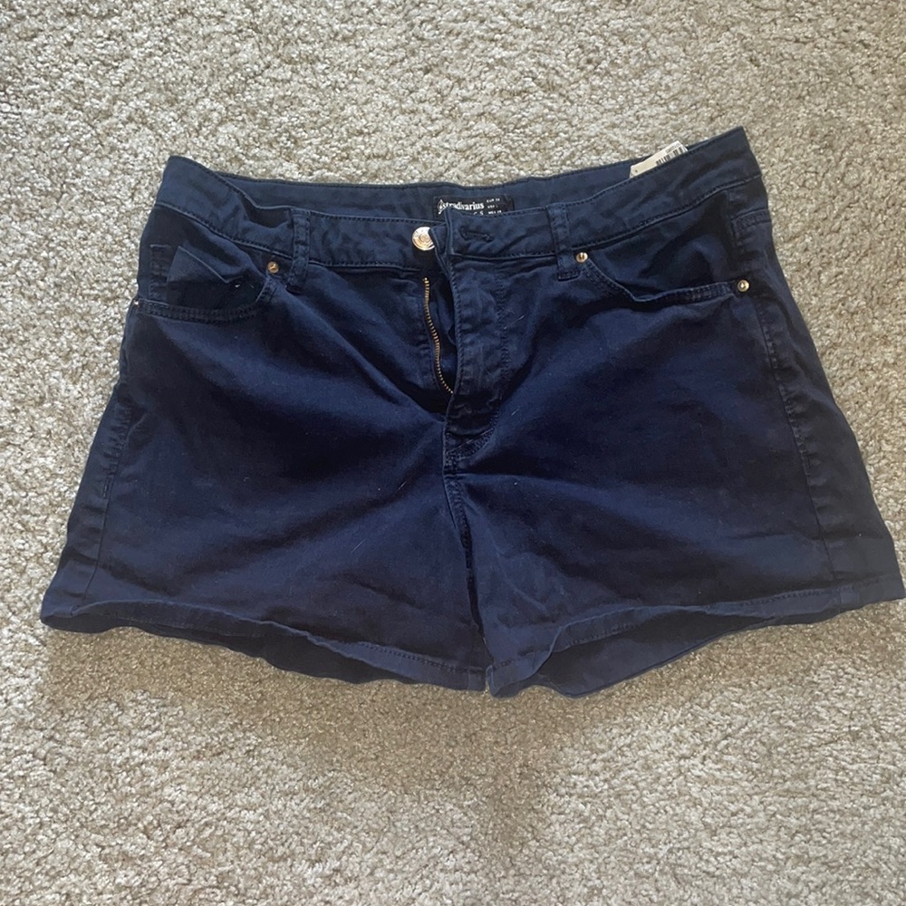 Jean Shorts Stradivarius Size 6! Navy